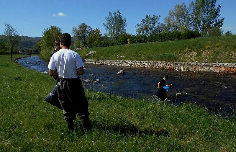 Ribiška družina Ajdovščina