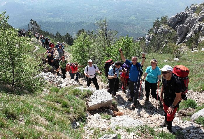 V nedeljo že 23. tradicionalni pohod na Čaven 