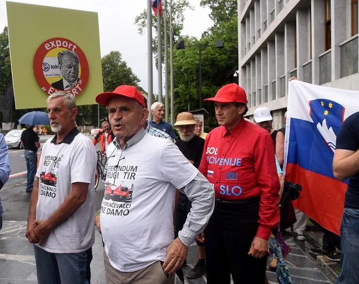 Vili Kovačič aka Državljan K in njegov shizofren boj