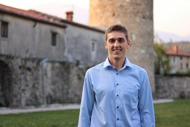 Lokalne volitve 2018: Miha Kapelj napoveduje boljši razvoj občine in krepitev domoljubja