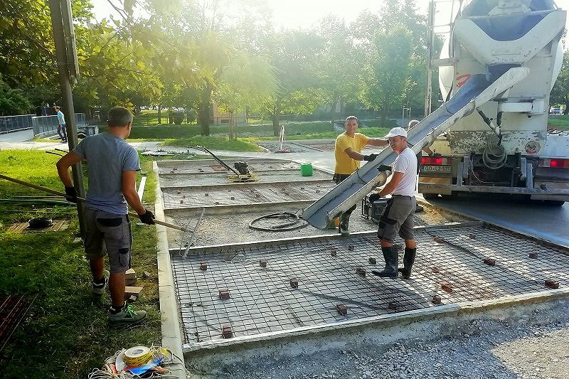 Obnova parkirišča za starim mlinom v Ajdovščini