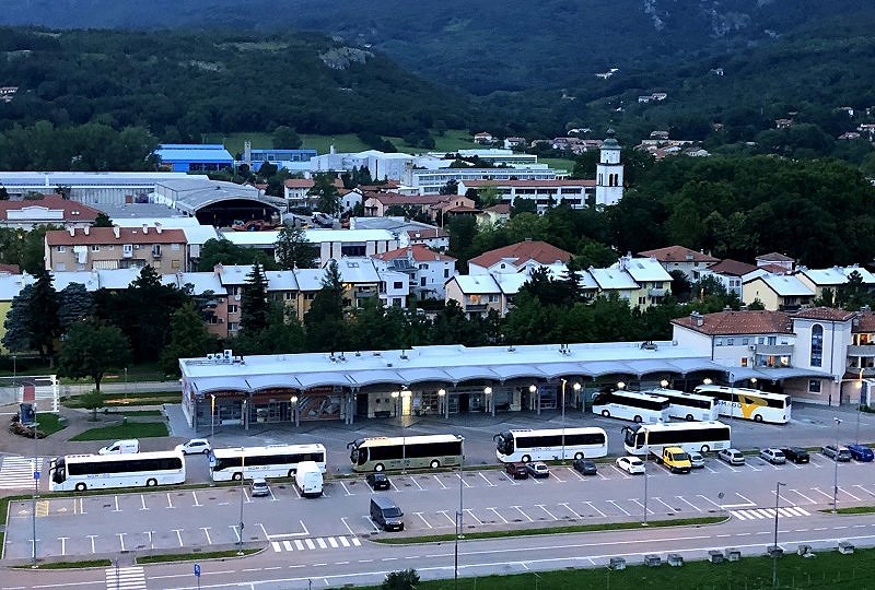 Avtobusna postaja Ajdovščina 