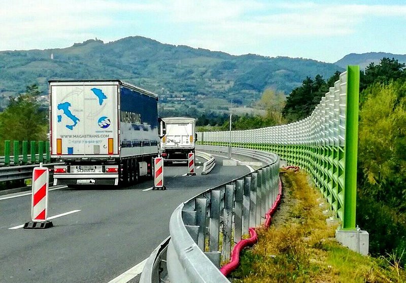 Vse bližje postavitvi protivetrne ograje na vipavski hitri cesti