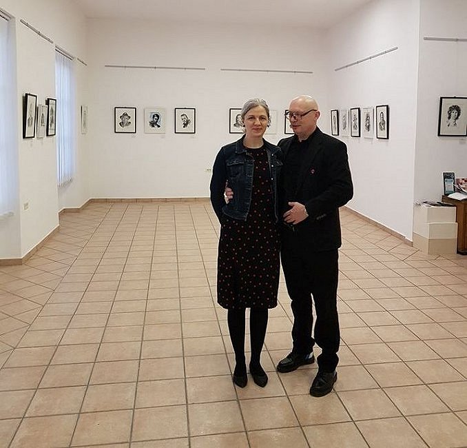 Galerija Vipavski Križ Barbara Borlovan Romeo Štrakl 