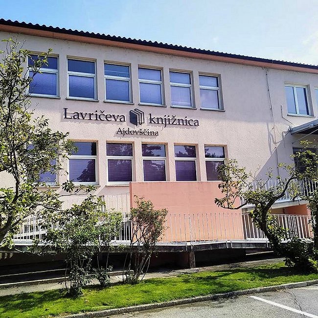Lavričeva knjižnica Ajdovščina 