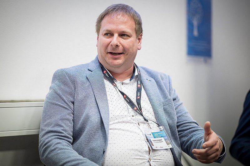Marko Rondič: »Zaradi izbruha koronavirusa dejavnosti ne opravlja okrog 60 % vseh podjetij na Ajdovskem«