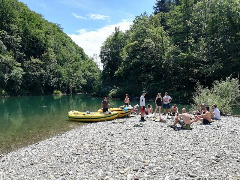 Kolumna: Bela krajina prej in potem