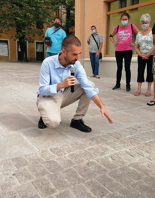 Ajdin Bajrović: »Zgodba starega mestnega jedra, zapisana v ustroju kamnite površine«