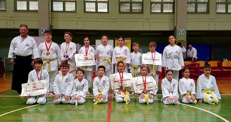 V Dobravljah potekal karate turnir »Pokal Sakura 2022«