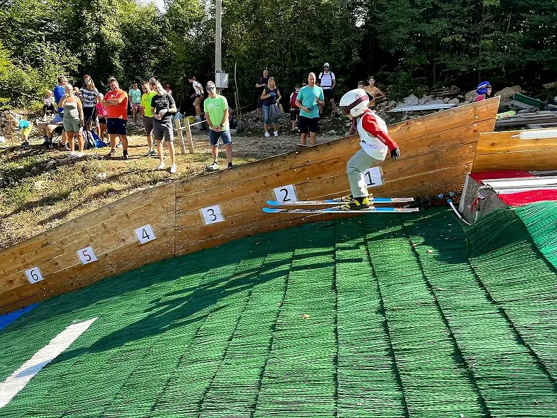 Na Kovku odlično izpeljali prvo tekmo v smučarskih skokih