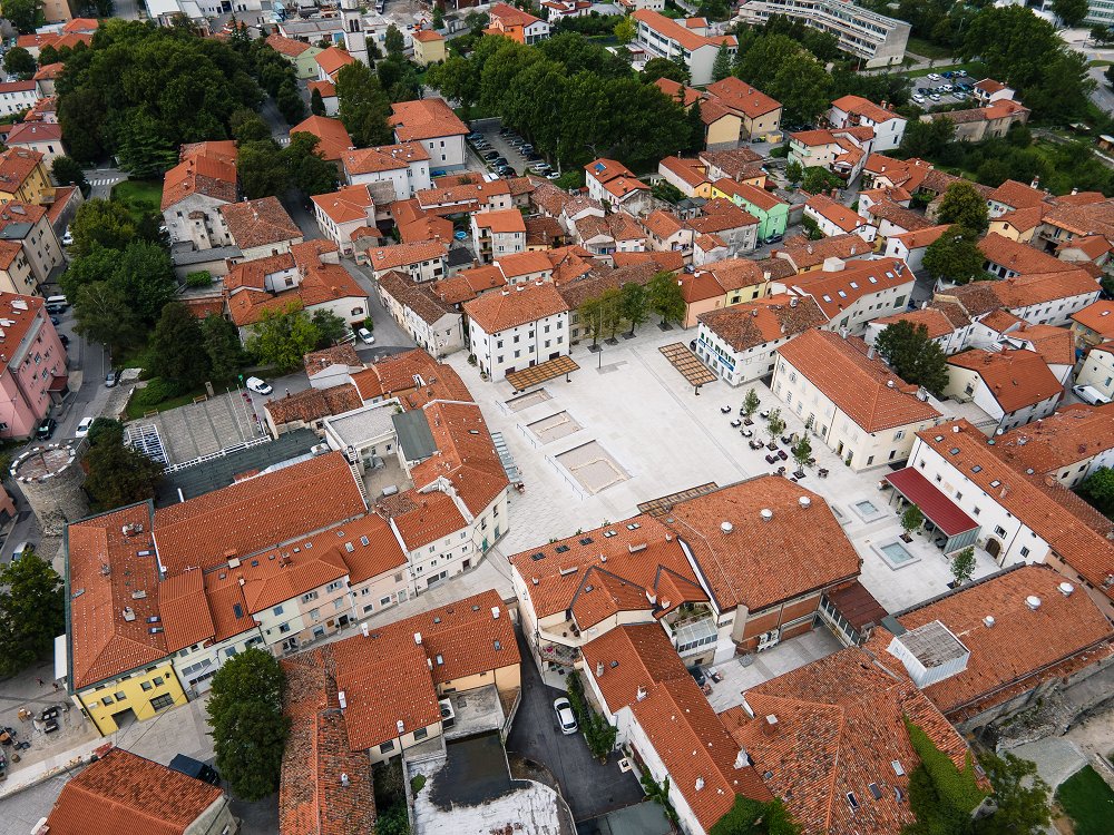 Občina Ajdovščina Matic Slemič