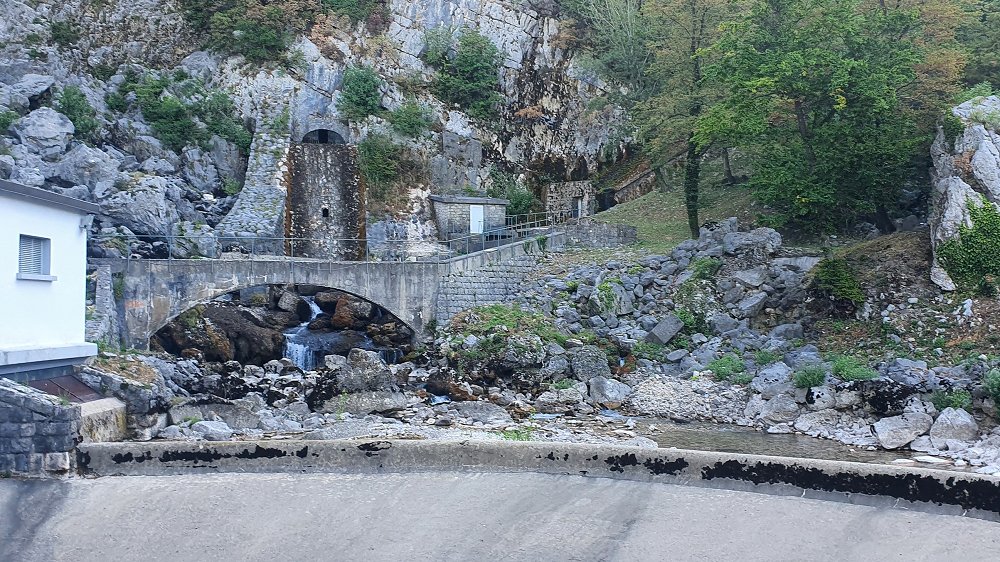 Oskrba z vodo na preizkušnji pred vročinskimi obdobji