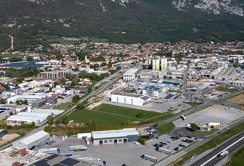 Poslovna cona 2023 fotka