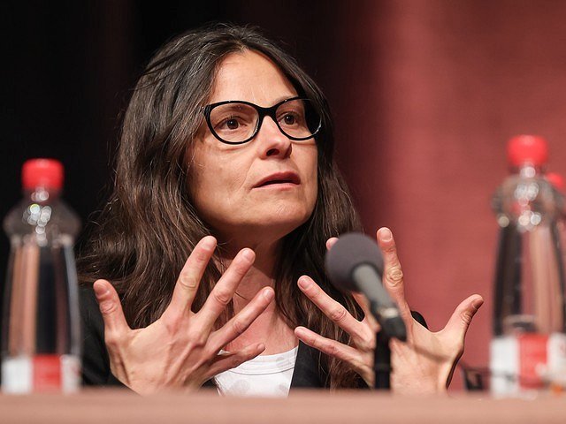 Simona Semenič 2023 fotka