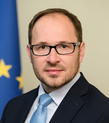 vrtovec_prava.jpg
