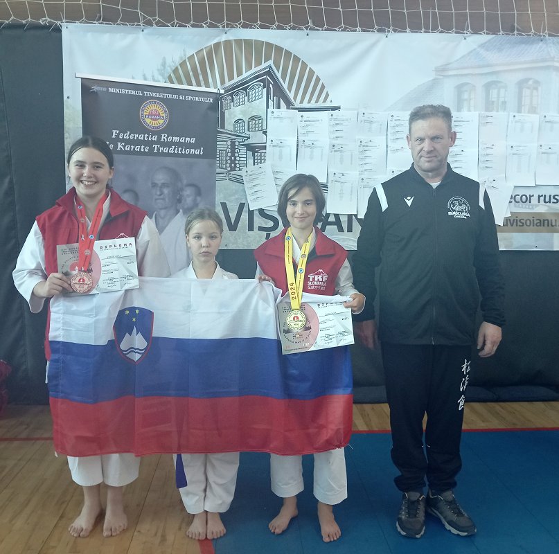 Karate klub Sakura uspešen na evropskem prvenstvu v Romuniji