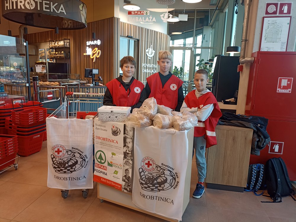 Zbranih 1773 dobrodelnih evrov ob svetovnem dnevu hrane