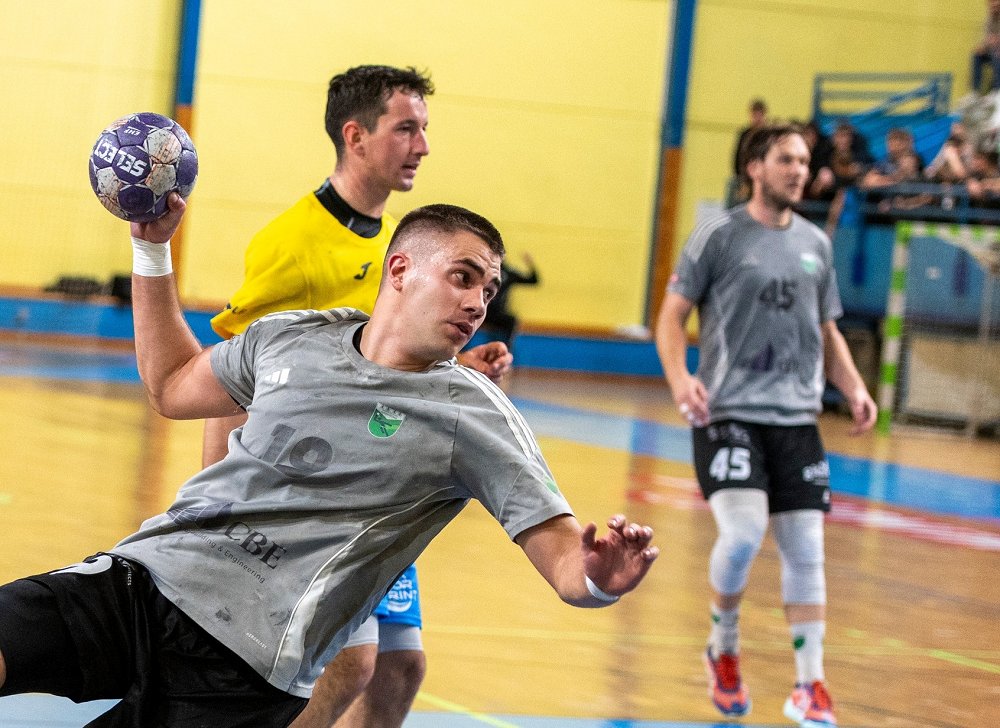 Ajdovci v Hrastniku nazaj na zmagovalnih tirnicah