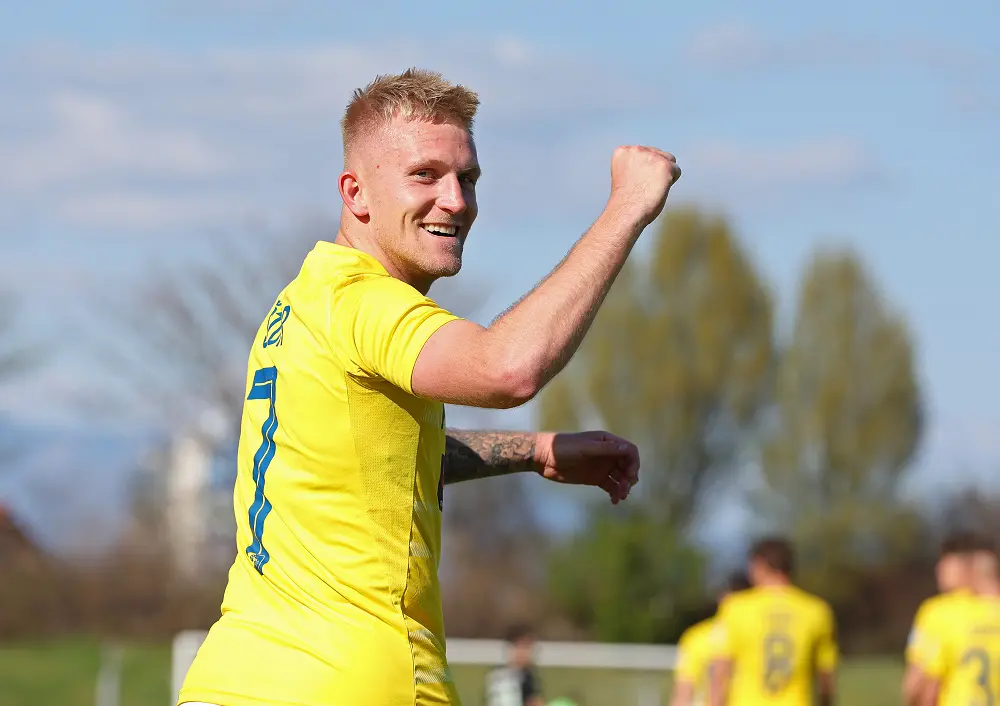 Primorje v nadaljevanju brez Denisa Pintola v vratih, a najverjetneje z Luko Štorom v napadu