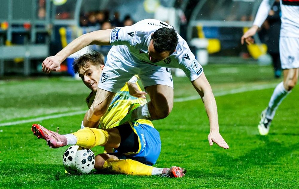 Primorje vstopilo v pomlad s porazom na Obali