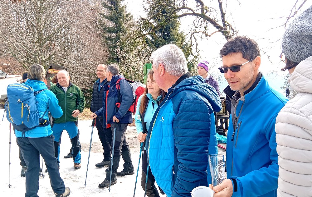 Potekal že 31. Zimski pohod na Čaven