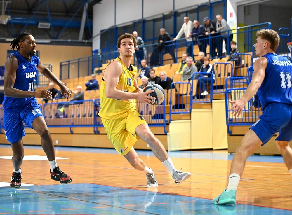 Domen Petrovič je trenutno najbolje ocenjen košarkar v slovenskem državnem prvenstvu