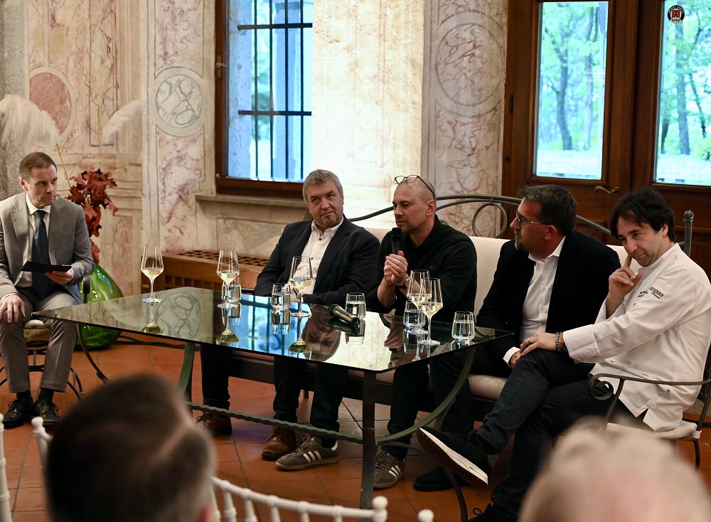 Sinergija uspeha na Dvorcu Zemono: Vino, kulinarika in gospodarstvo z roko v roki