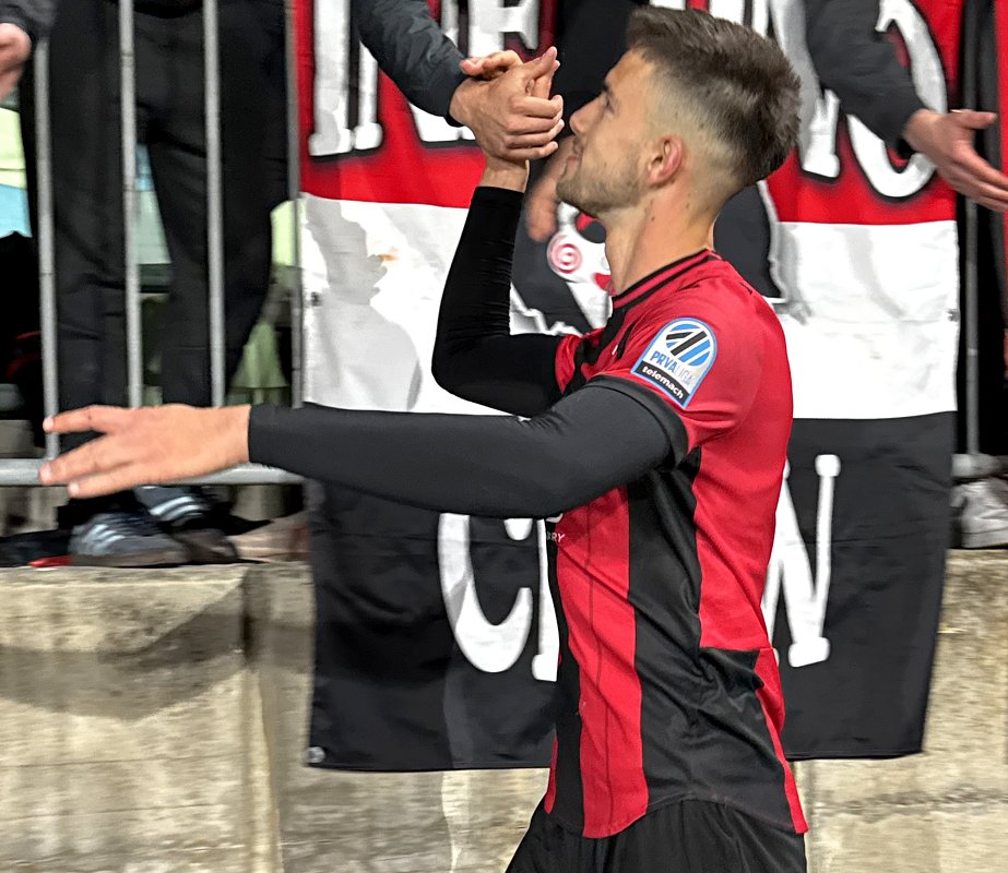 Žan Bešir se seli k škotskemu prvoligašu FC Dundee.