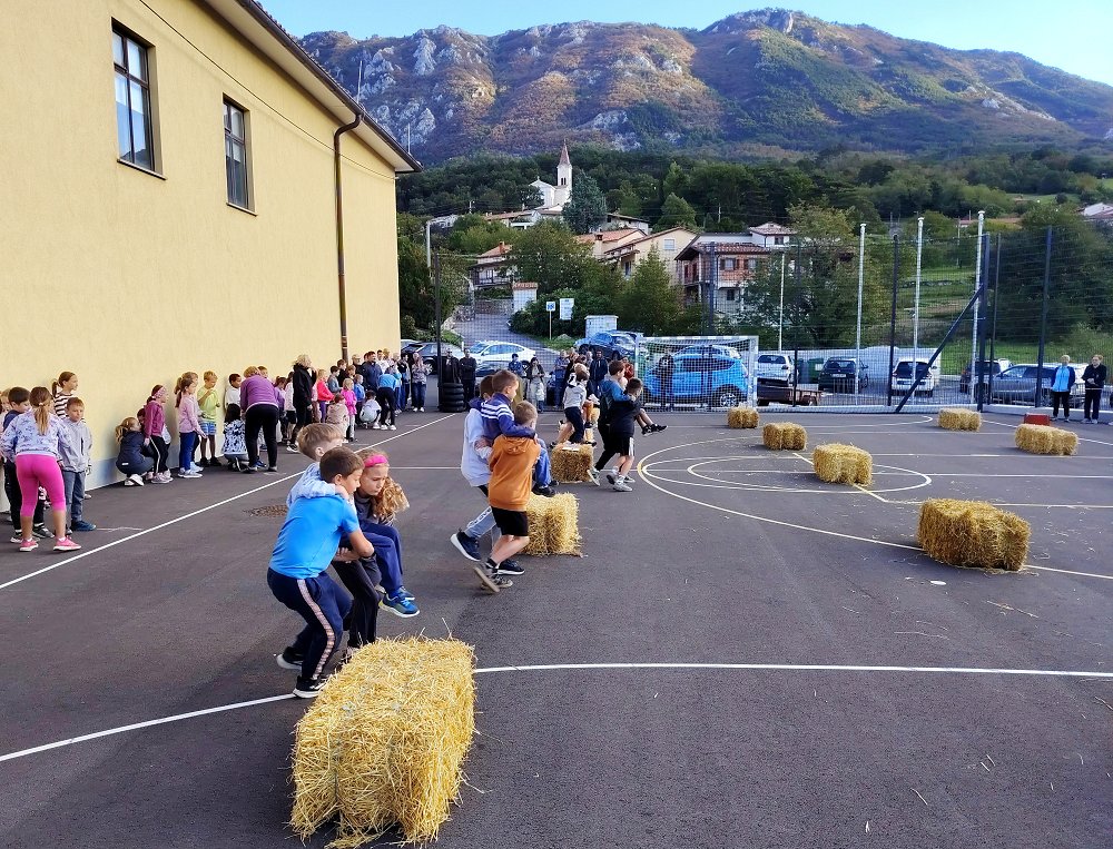 Kmečke igre – ko tradicija povezuje generacije